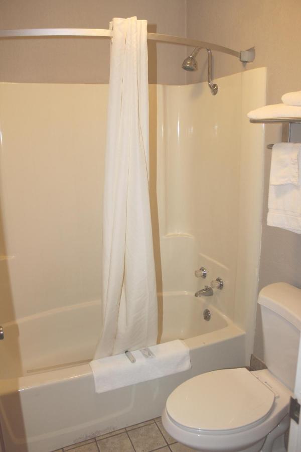 Interstate Motel Rensselaer Bagian luar foto